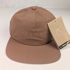 Jordan Pro Flat Bill Unstructured Cap - Archeao Brown/Sail - Adult size M/L